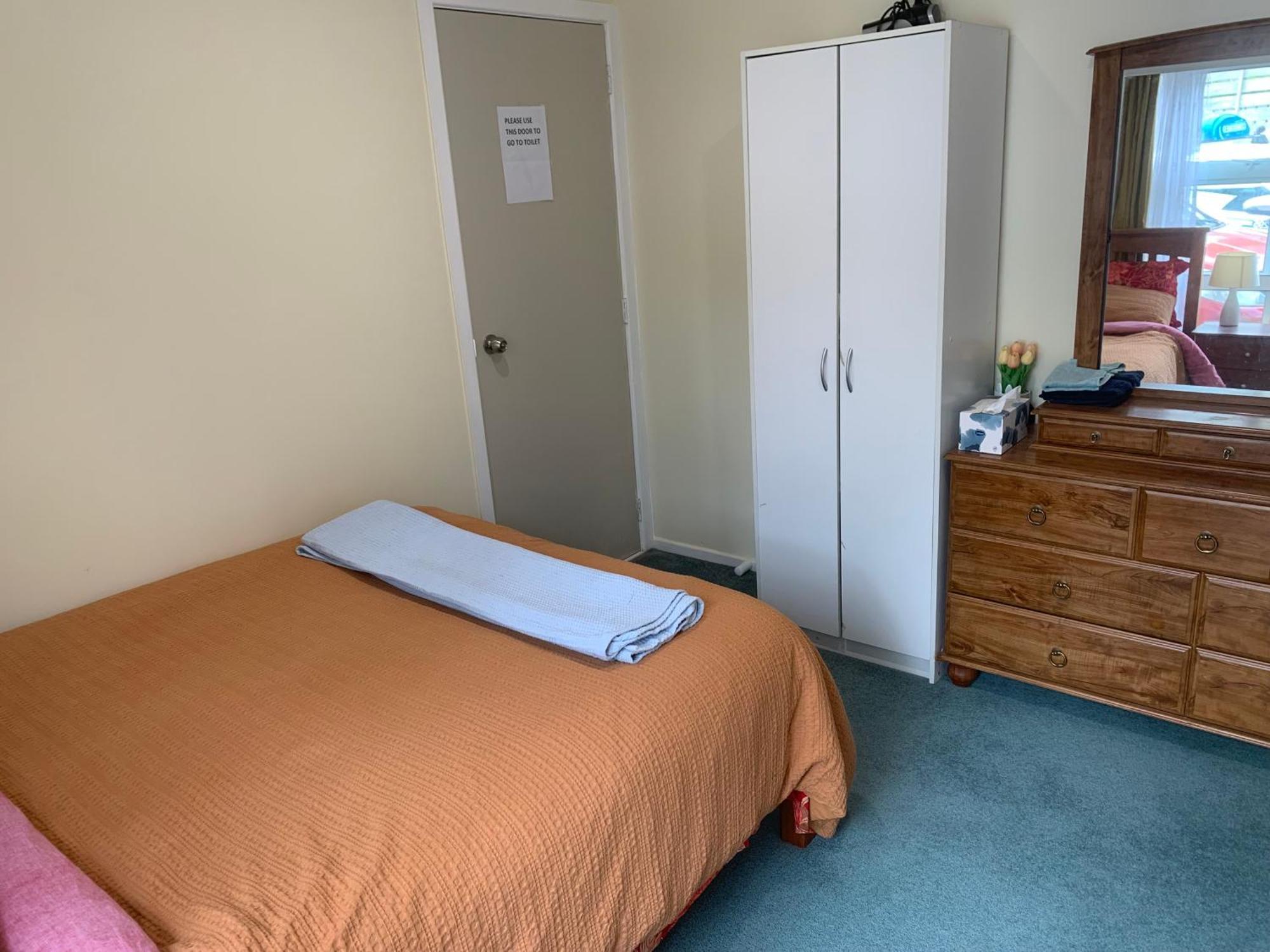 Sunny Holiday Home Wellington Exterior foto